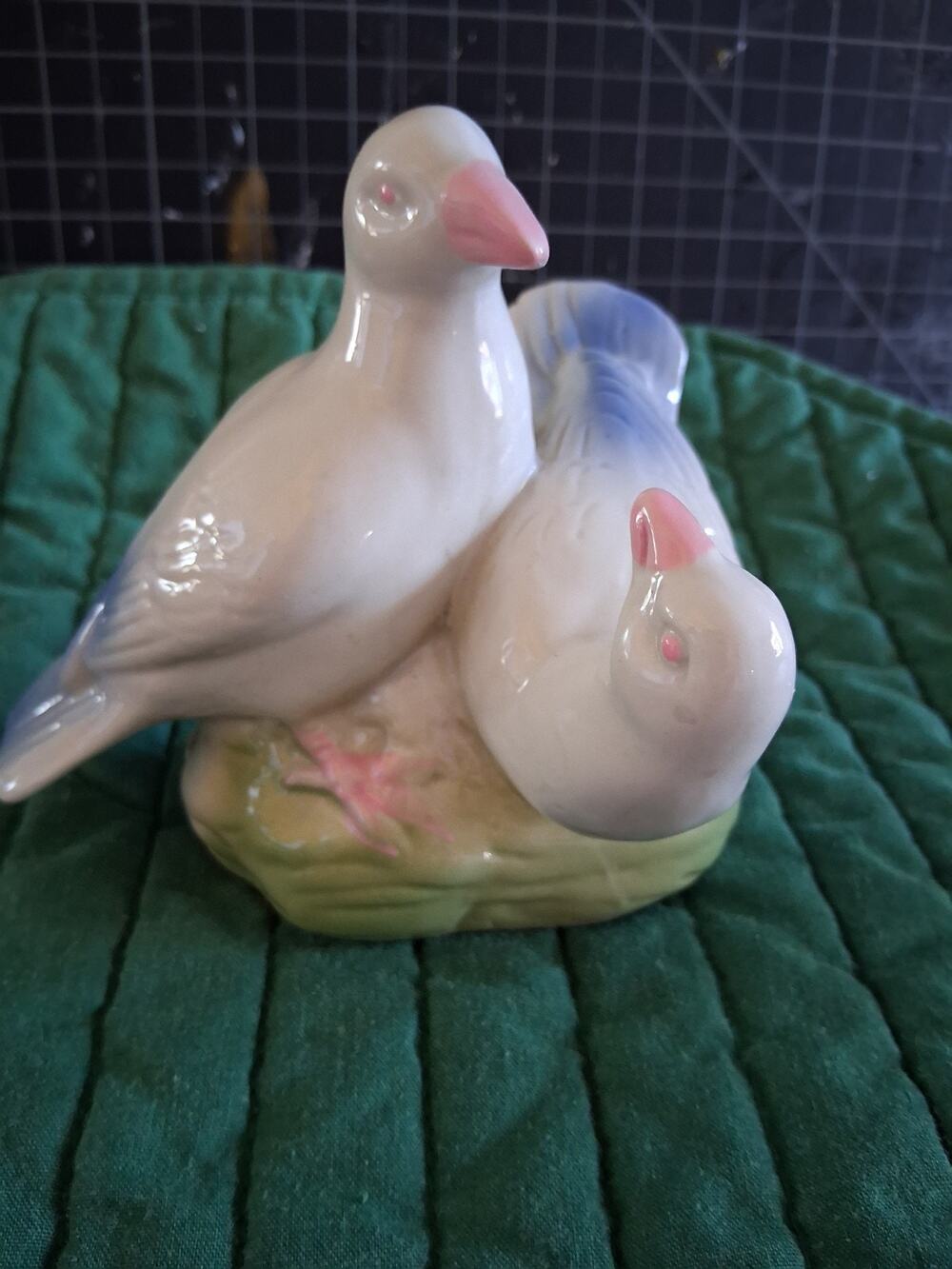 Vintage 5" Porcelain Pair Of Doves Figurine Birds With Blue Feathers